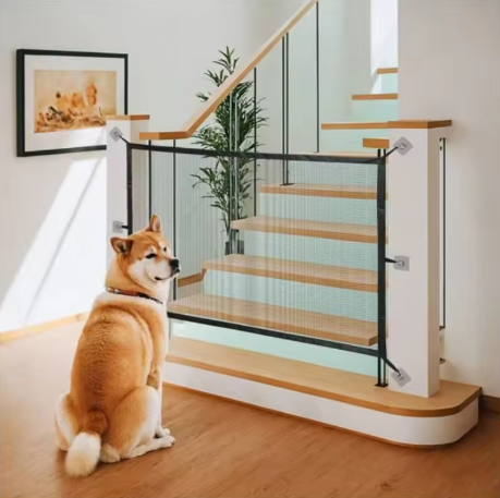 Barrière de Sécurité pour chien, chat, enfants – Protection, liberté et tranquillité